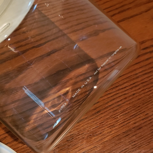 Vintage set "Spice of Life" Store-N-See Pyrex Canisters - Picture 4 of 4